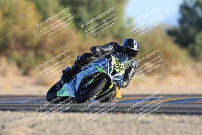 media/Dec-07-2024-CVMA (Sat) [[21c5f1ef85]]/Race 11-Amateur Supersport Open/